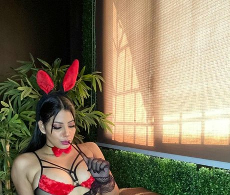 Luisa Espinoza model naked galleries