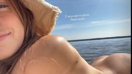 Anastasiagav erotic actress pic