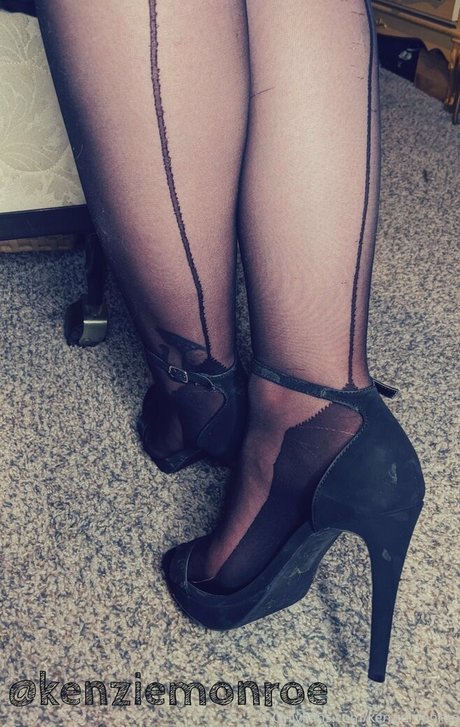 kenziemonroe naked actress image