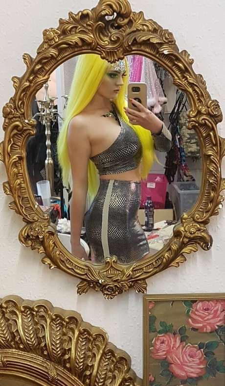 scandal onlyfans beautiful photo