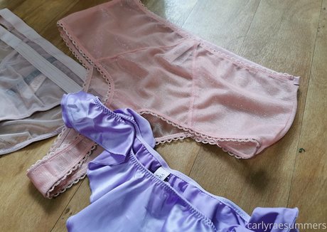 carlyraesummers star image