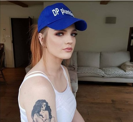 carlyraesummers star hd pics