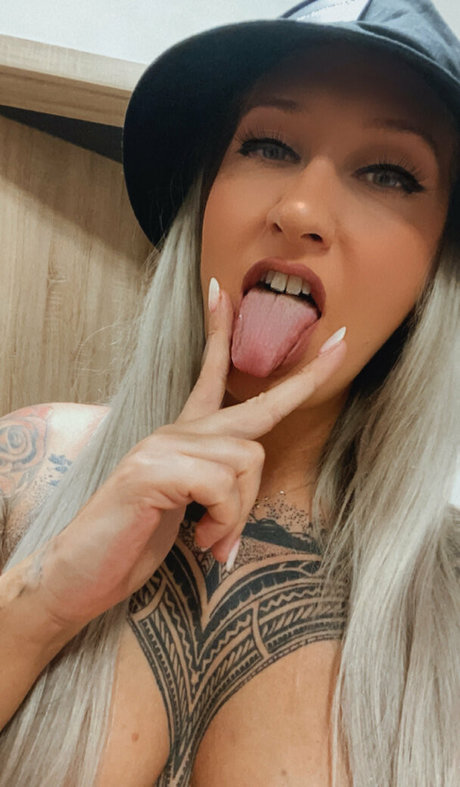 anksunamoon naked star galleries