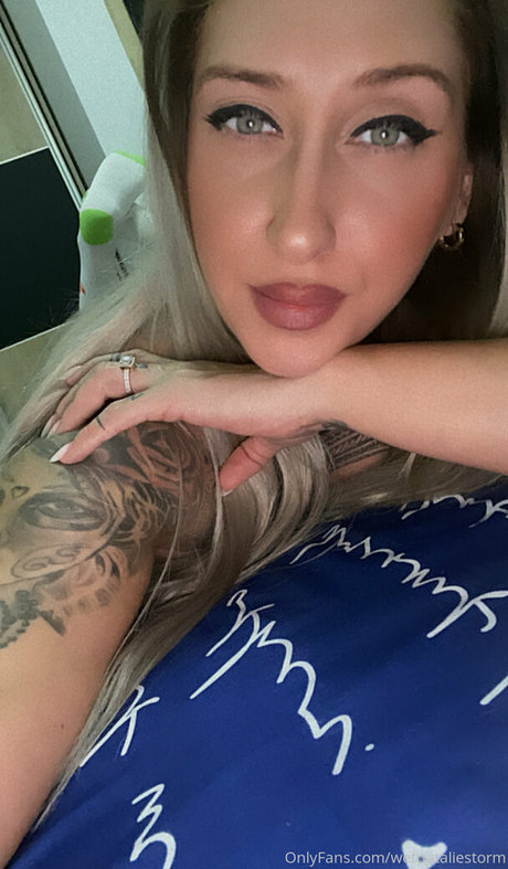 anksunamoon pornstar pretty pictures