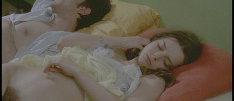 Roxane Mesquida perfect model img