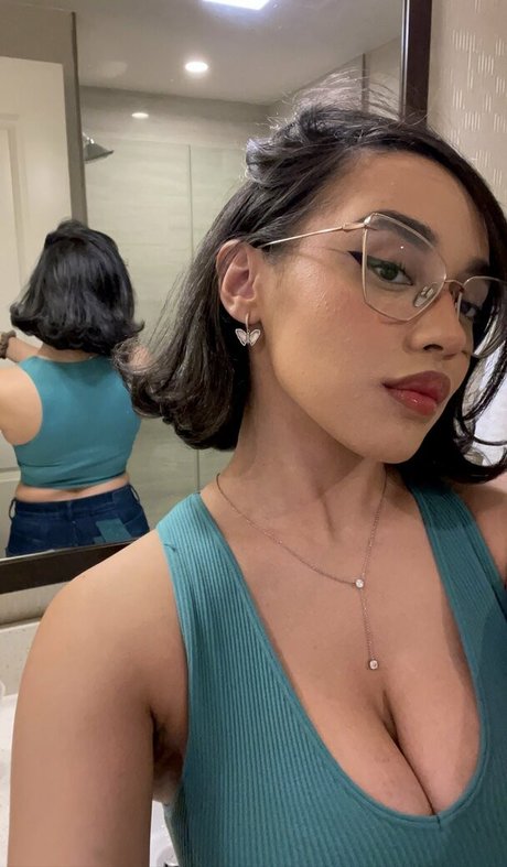 itsqueennovaa star perfect pictures