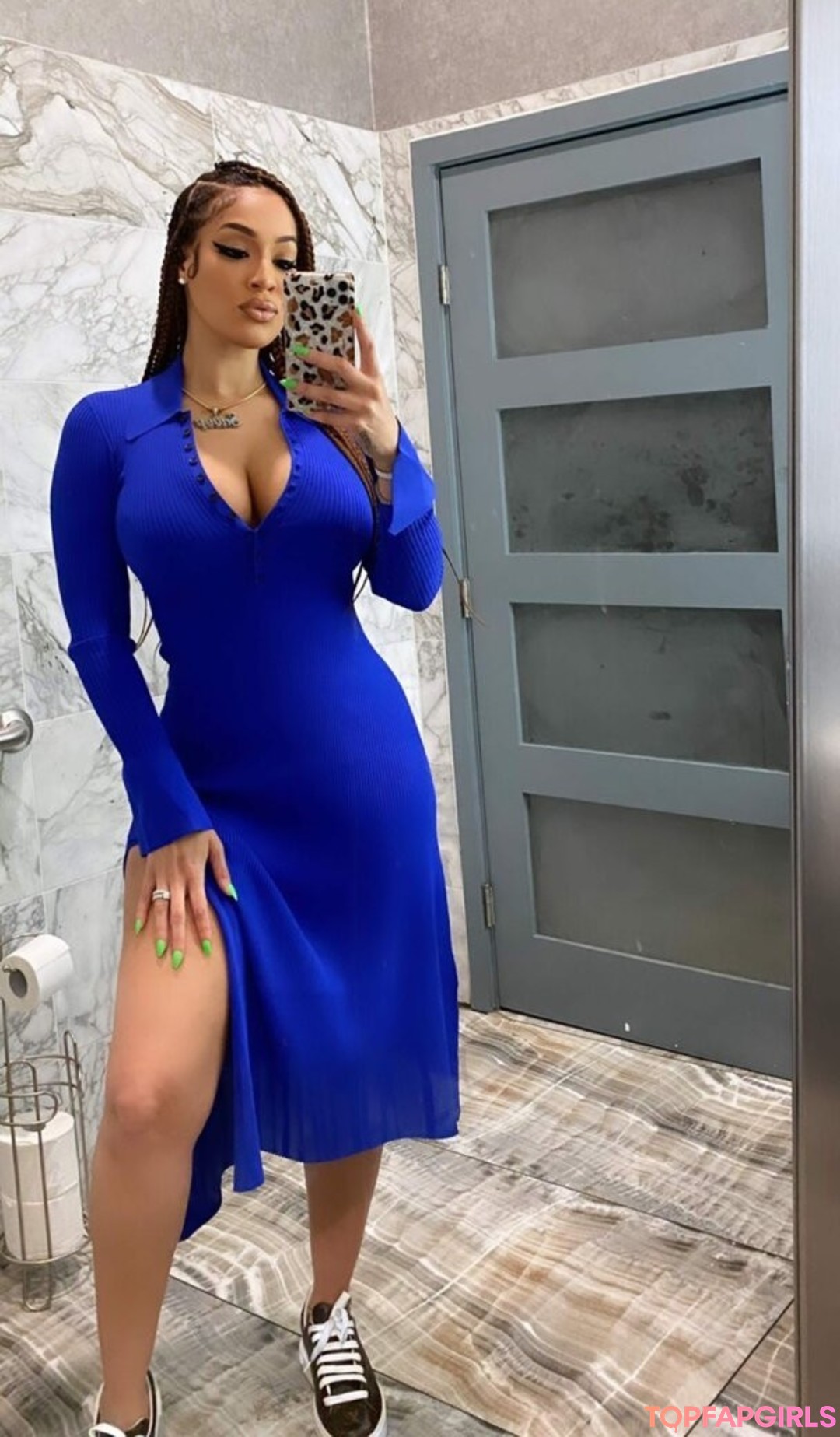 Sidney Dean star nudes pictures