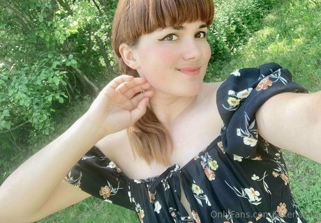 vixenalisa model porn image