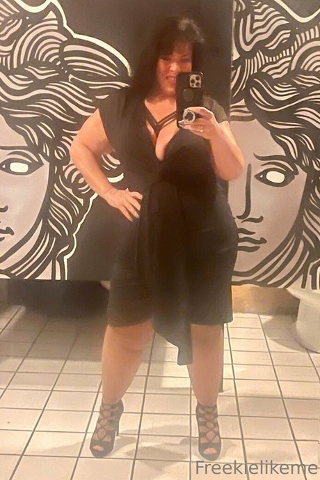 Freekielikeme pornstar high quality pictures