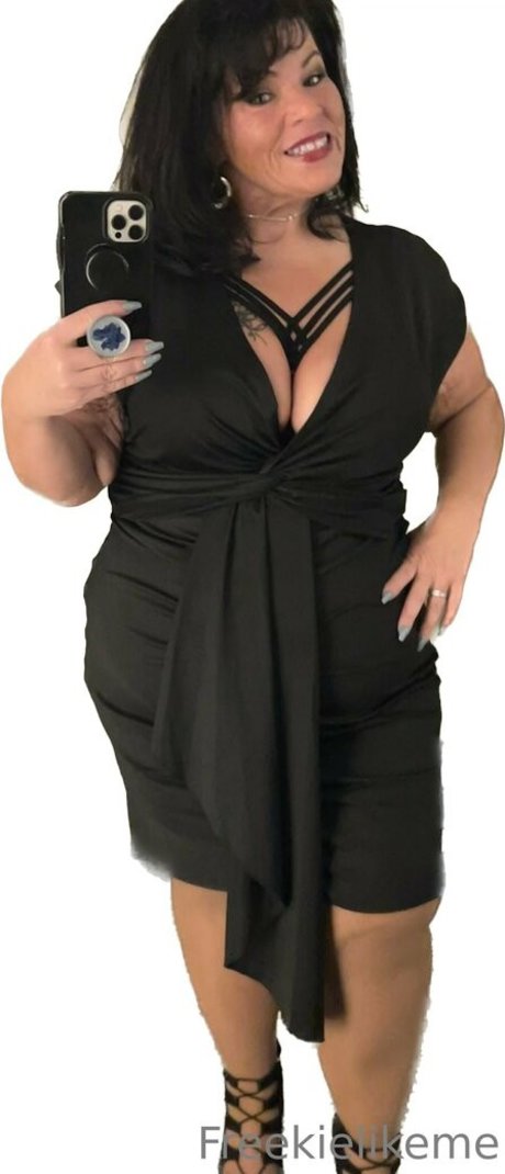 Freekielikeme nudes star picture