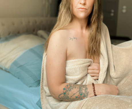 ladylisa33 exclusive star pic