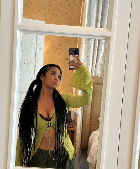 hermusicofficial model free archive