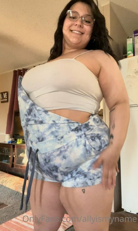 pregnant teacher onlyfans art naked picture