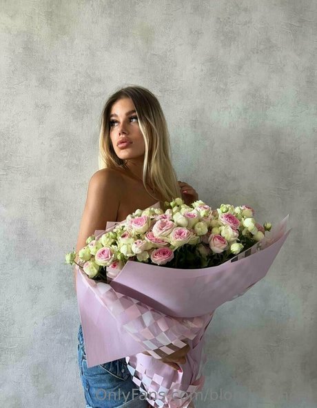 blondy angel sex pornstar picture