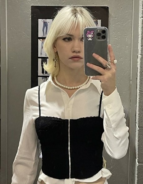 nyahcatherine pornstar exclusive pics