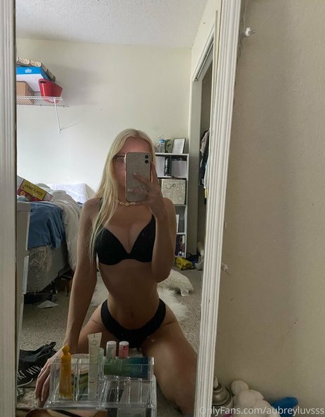 corpus onlyfans pornos images