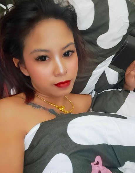 terriallyours sex actress pic