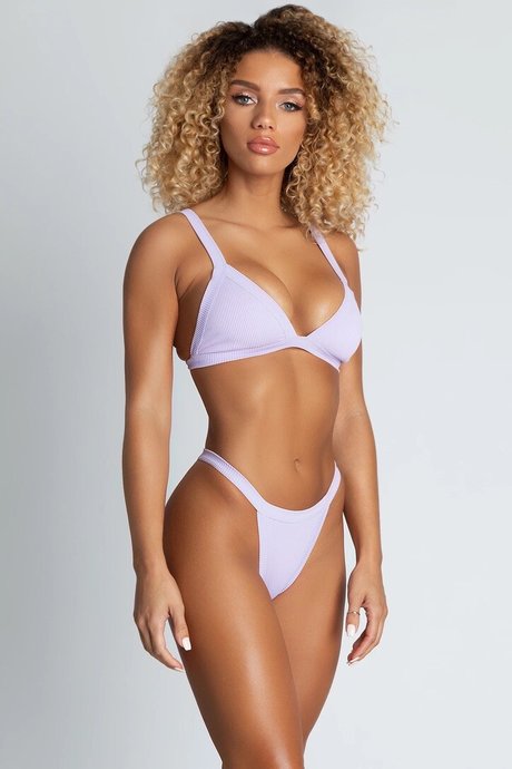 Jena Frumes star sexy galleries