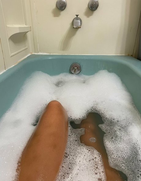 abs0727 naked pornstar picture