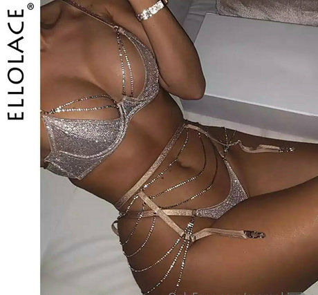 momokimlee star perfect image