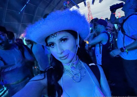 penelopewoodsxxx model perfect img