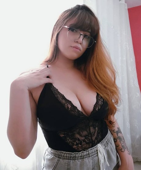 Lais Lisboa exclusive star photo