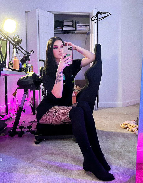 itsabbyrae free actress pics