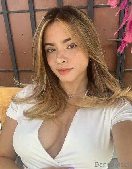 dannagisell nudes model pictures