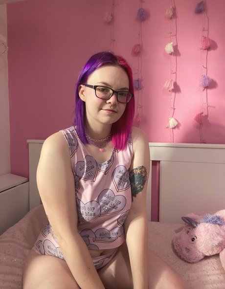 oceanview adult actress pic