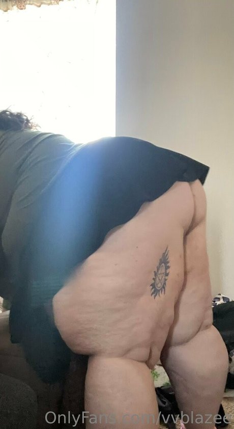 vvblazee sex model photos