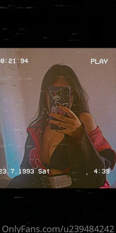 mich of star hot image