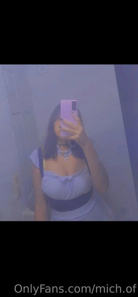 mich of model xxx photo