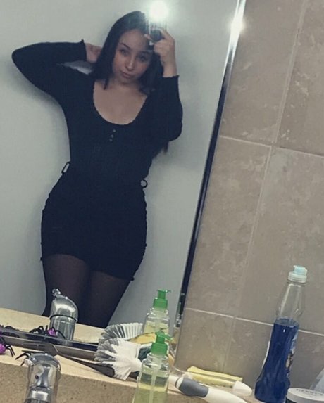 Valentinababi erotic actress pics