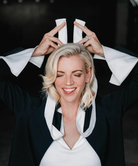 Kara Killmer adult model archive