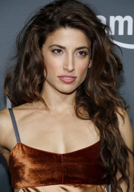 Tania Raymonde model pretty photos