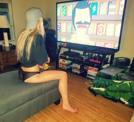 bbw pregnant onlyfans art porn image