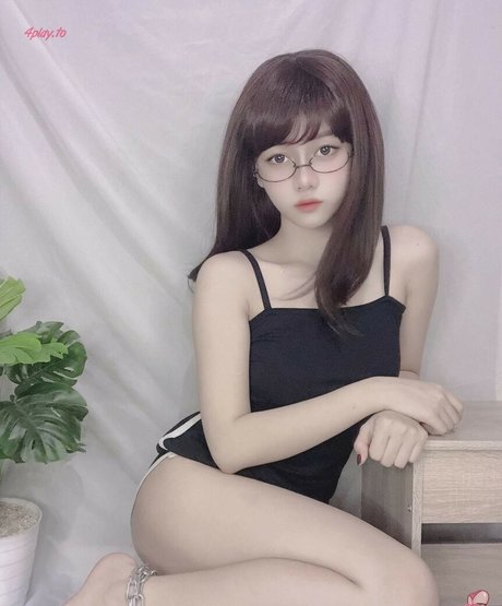 Violet Airis Quick model image