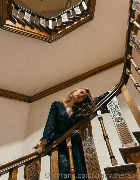 stacy therapy exclusive actress pic