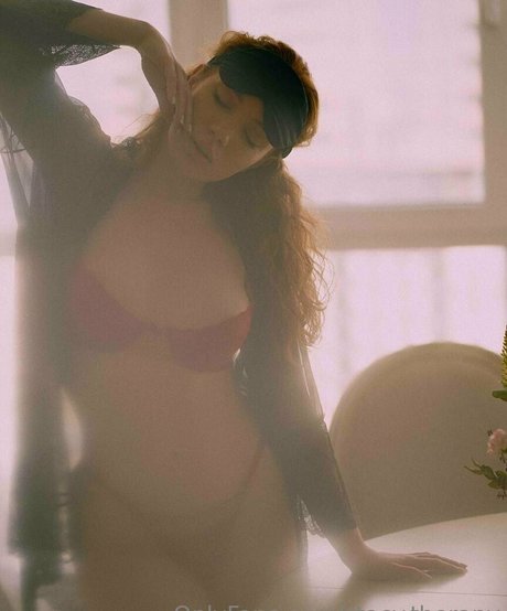 stacy therapy model pretty photo