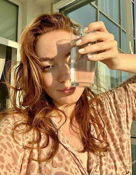 stacy therapy art actress images