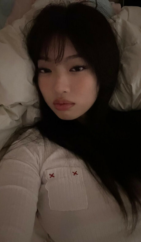 Yujin adult star pictures