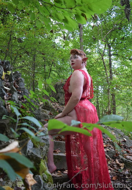 sluttubus model adult image