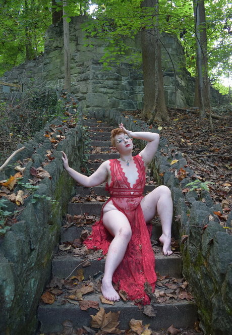 sluttubus free actress gallery