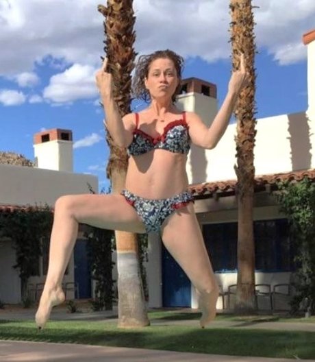 Jenna Fischer naked actress galleries