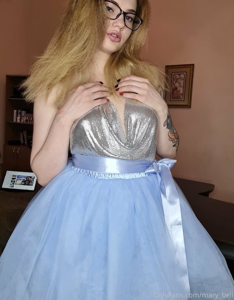 Mary Bell nude pornstar photos