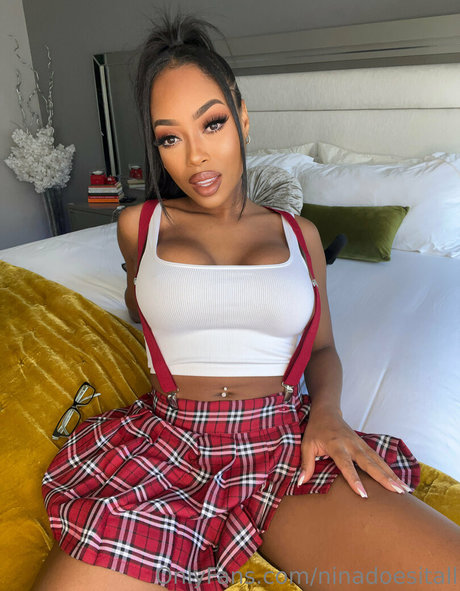 ninadoesitall exclusive model photo