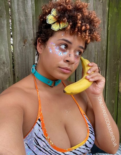 trans free onlyfans nude image