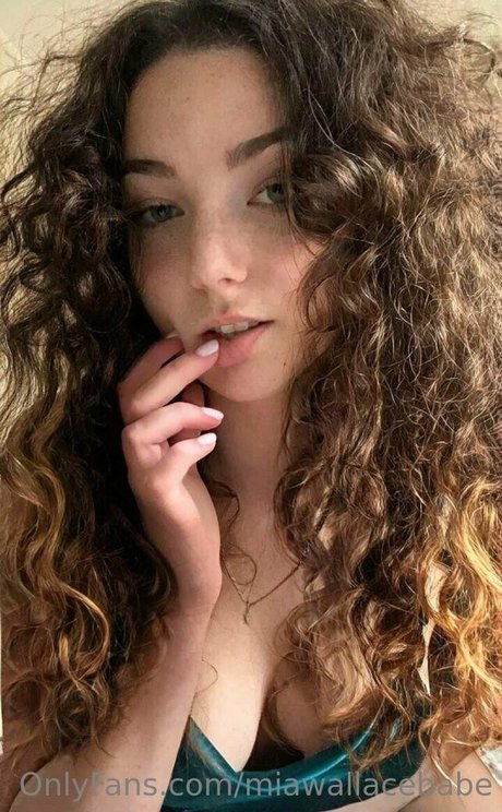 miawallacebabe model nice image