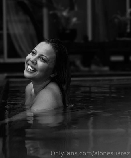 alonesuarez hot star gallery