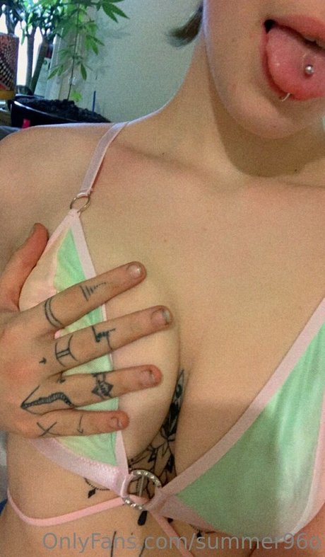 summer96o hot actress pics